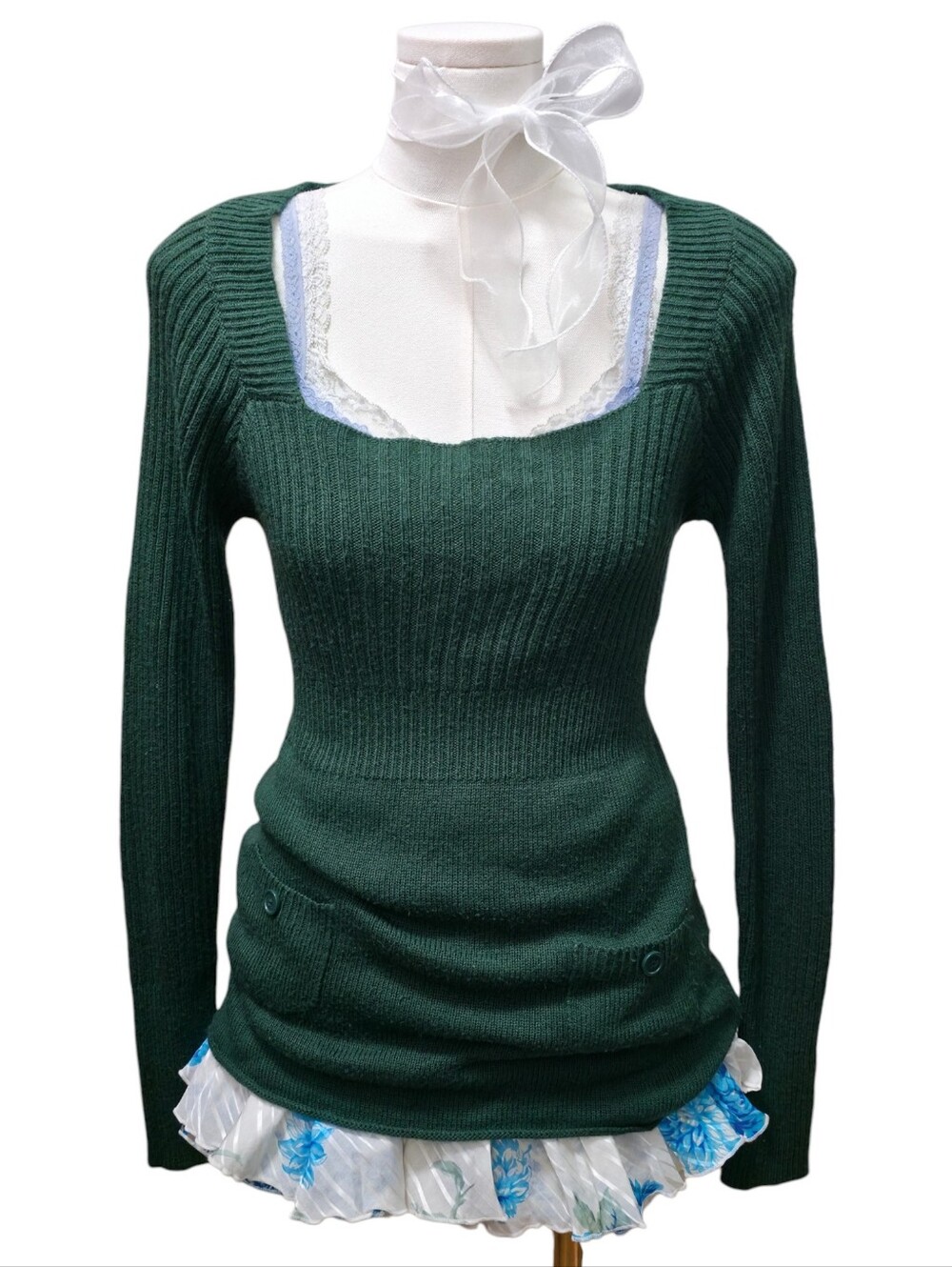 Arizona Jean Company vintage knit green babydoll long sleeve top